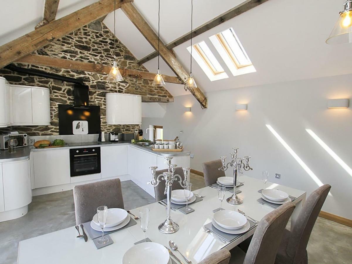 Rhyd Angharad Barns Villa Llanrhyddlad Exterior photo